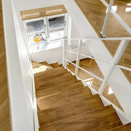 Townhouse In The Heart Of - Possibility Of Own Parking Space * Odense